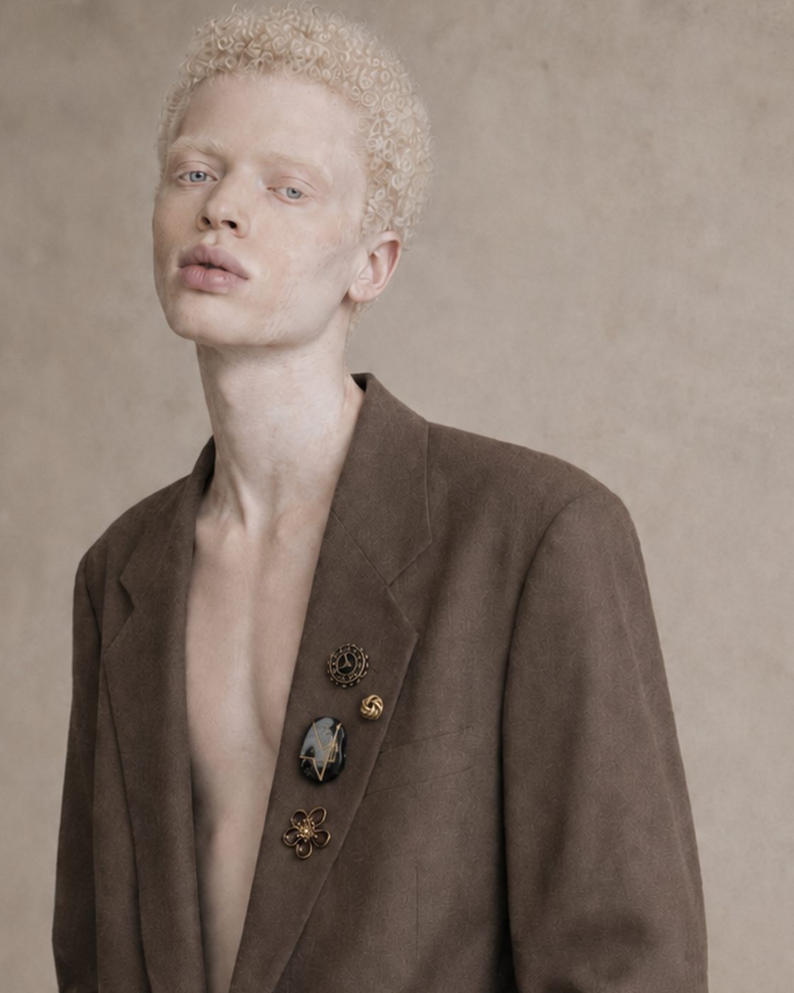 Broches de solapa Cronos